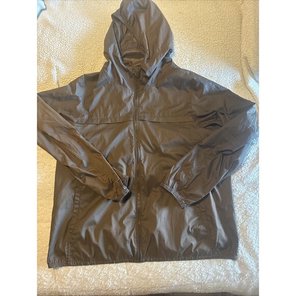 Uniqlo Other - Uniqlo Pocketable UV Parka With Hood Copper Brown - XL
